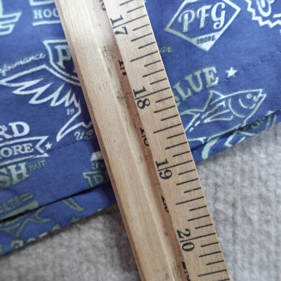 Columbia PFG Swim Shorts Large Blue All Over Print Lined 7" in - Picture 3 of 11